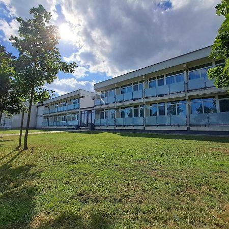 Partside Balatonfuered Lägenhet Exteriör bild